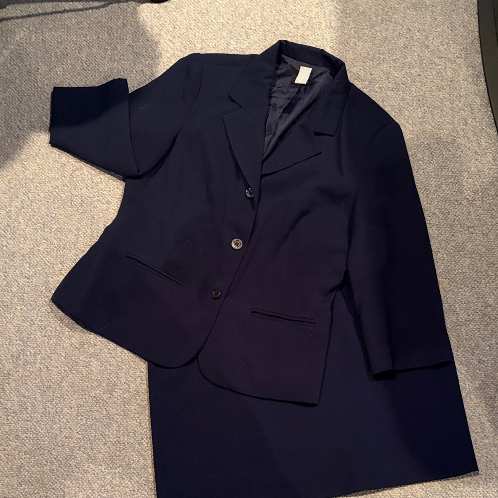 Metrostyle Navy Skirt Set